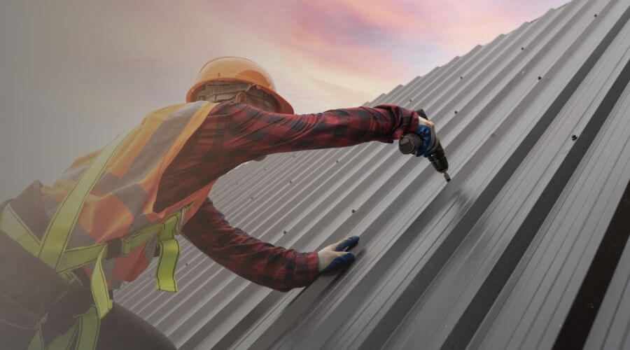Expert Emergency Roof Repairs services in Sellersburg, IN